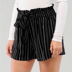 Black and White Striped Women's Hollister Shorts